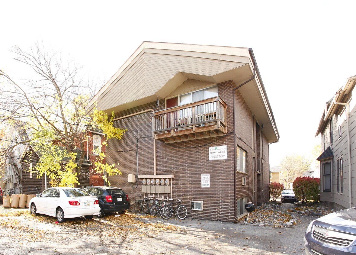 Foto del edificio - 913 Mary St