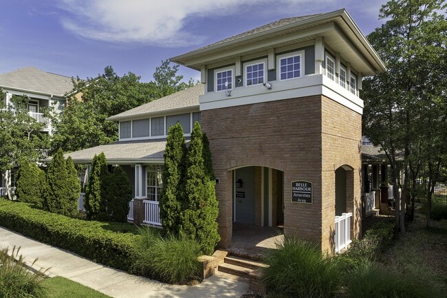 Building Photo - Belle Harbour Apartments