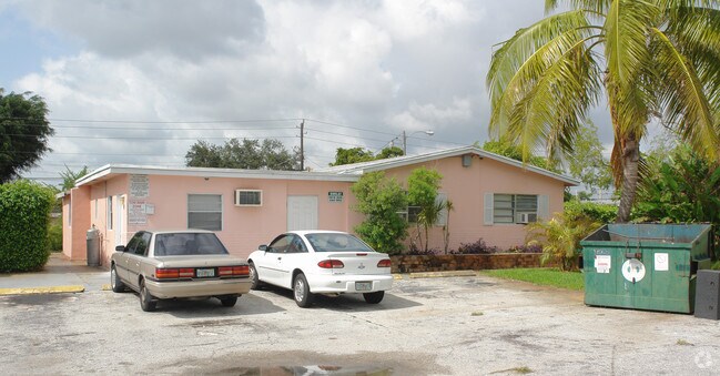 Building Photo - 240-290 NW 40th St