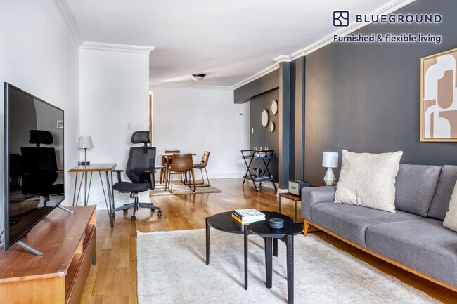 Foto del edificio - 108 W 15th St