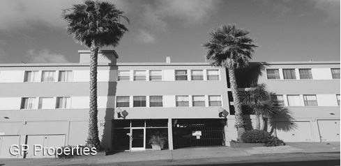 Building Photo - 1125 E 18th St