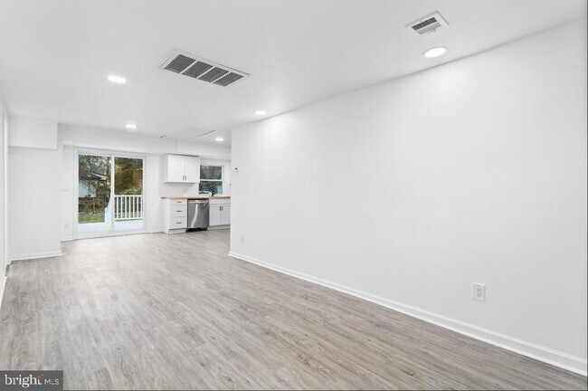 Foto del edificio - 55 1st Ave