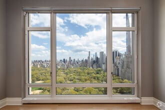 Building Photo - 15 Central Prk W