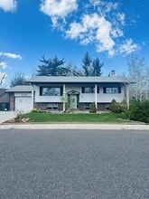 Building Photo - 4732 Windmill Rd