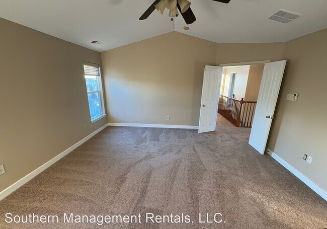Foto del edificio - 4 br, 3.5 bath House - 7738 Grand Lake Drive