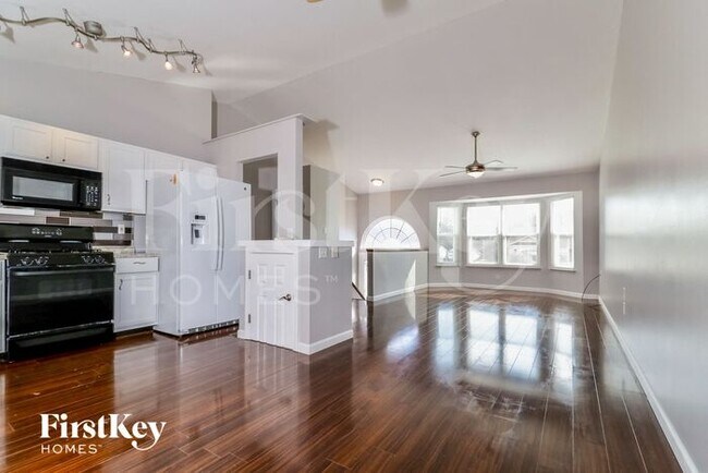 Foto del edificio - 1265 Fenton Ridge Dr