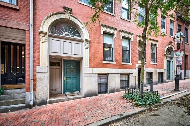 Building Photo - 57 W Cedar St