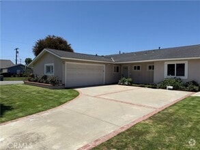 Building Photo - 15841 Rollins Ln
