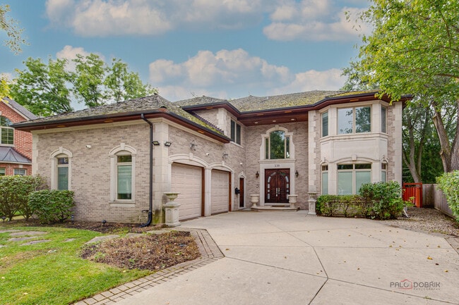 Building Photo - 339 Taft Ct