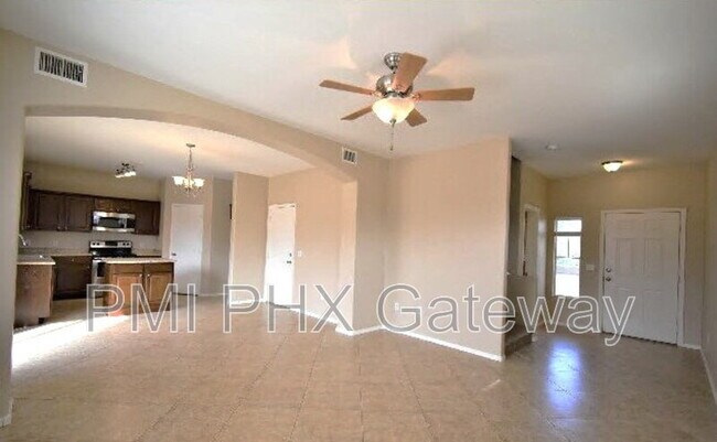 Foto del edificio - 2619 E Shannon St