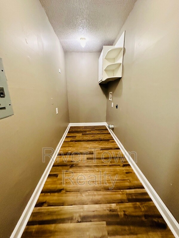 Photo - 3954 Comanche Rd House