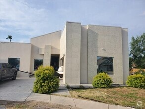 Building Photo - 805 Bugambilia Ave