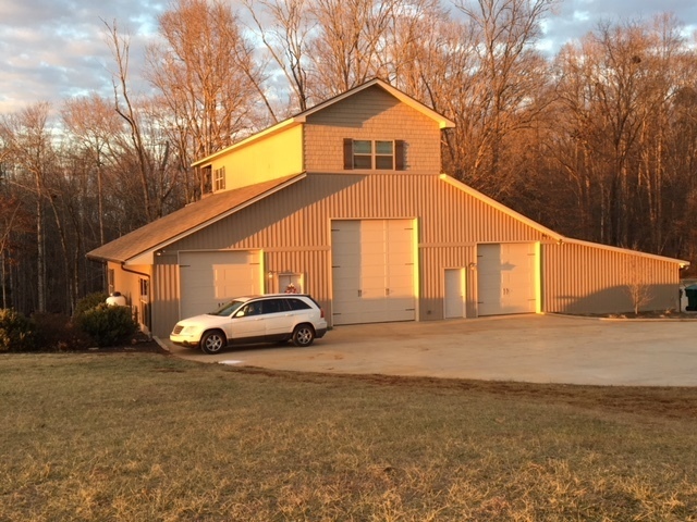 Primary Photo - Large 1BR/1BA Barn Apt in LC, country sett...