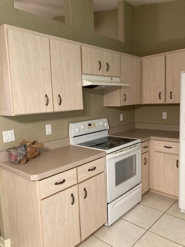 Foto del edificio - 6 Pony Ln