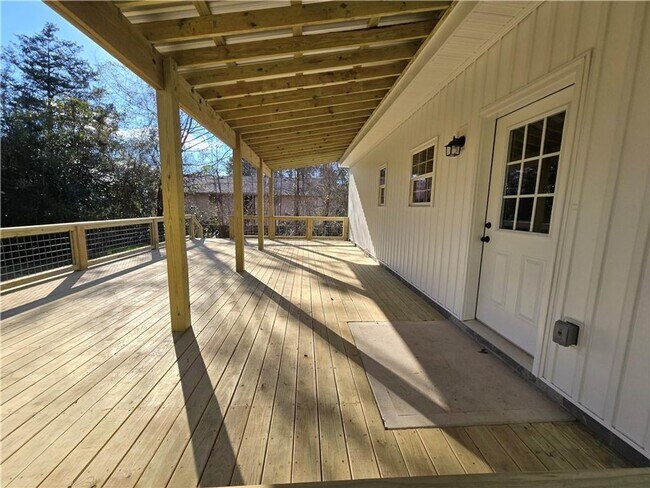 Building Photo - Brand-New Construction Near Auburn University