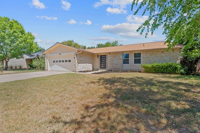 Building Photo - 6550 Fair Valley Trail