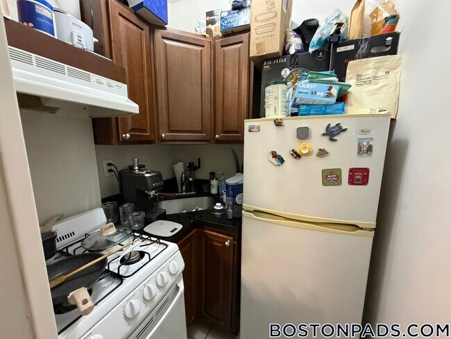 Foto del edificio - 38 Hemenway St