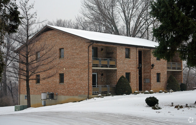 Building Photo - Wooddale Apartments