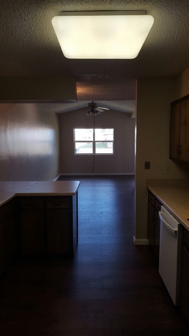 Foto del edificio - 5713 Wabash St