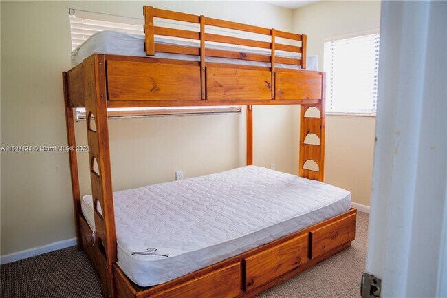 Building Photo - 8540 SW 133rd Avenue Rd