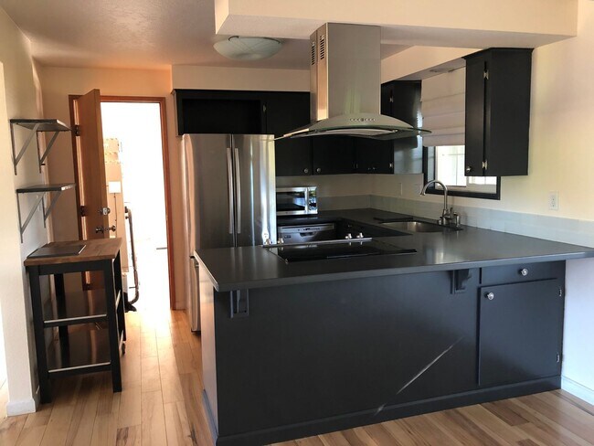Foto del edificio - Live in Comfort and Style in the Heart of Corvallis!