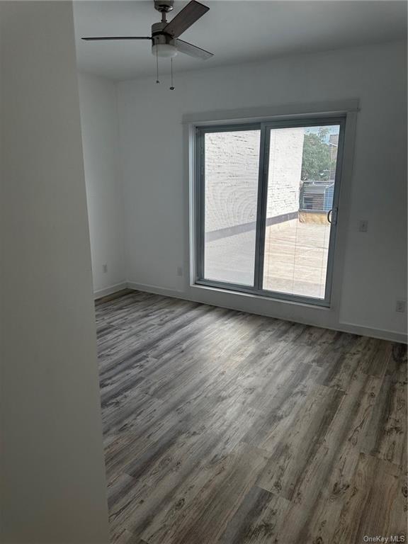 Foto del edificio - 108 N Division St