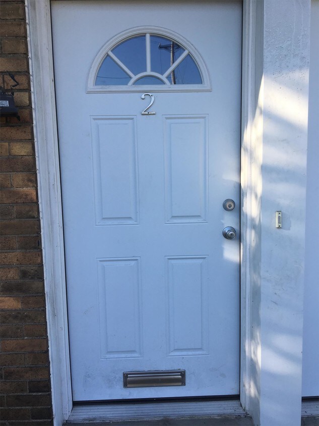 860 Ohio River Blvd Unit 2, Avalon, PA 15202 Room for Rent in Avalon