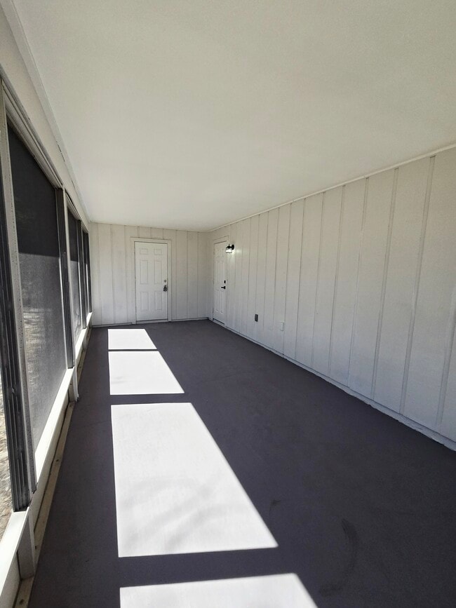 Building Photo - 843 42nd St S