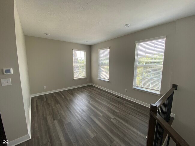 Foto del edificio - 7259 Barker St