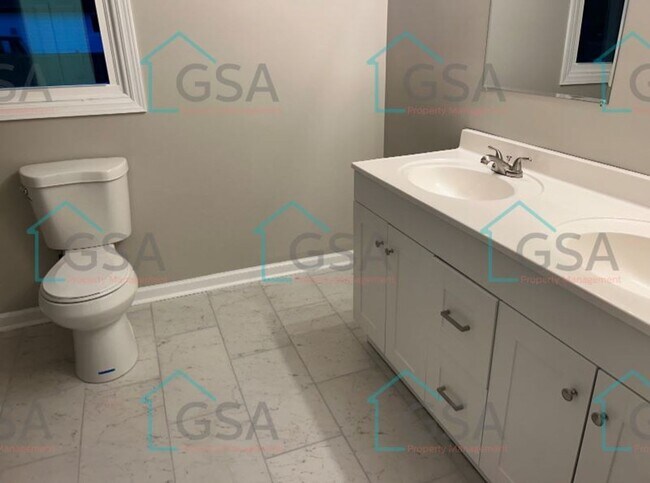 Foto del edificio - 3 Bedroom Home Available!