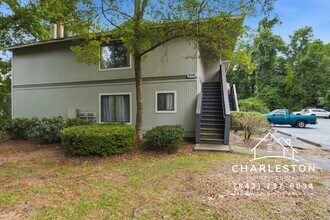 Building Photo - 2741 Jobee Dr