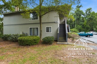 Building Photo - 2741 Jobee Dr