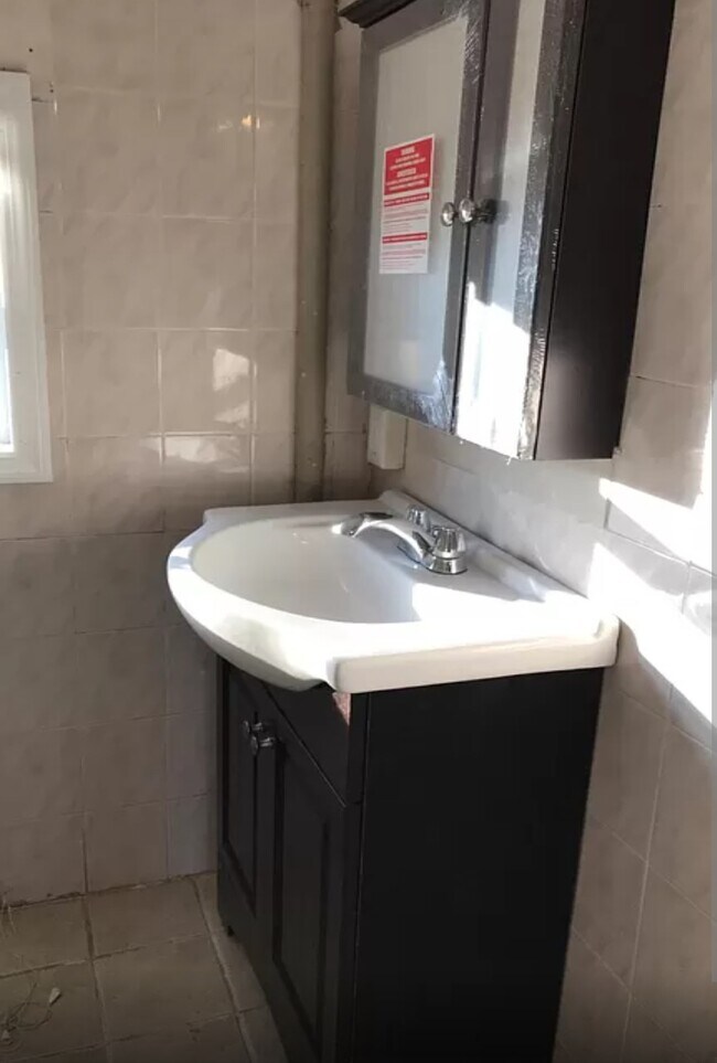 Foto del edificio - 14 Montgomery St