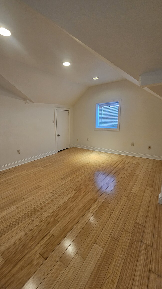 Bedroom 1 with 2 closets - 635 Kress Aly