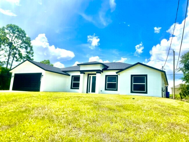 Foto del edificio - 1260 Larkspur St SE