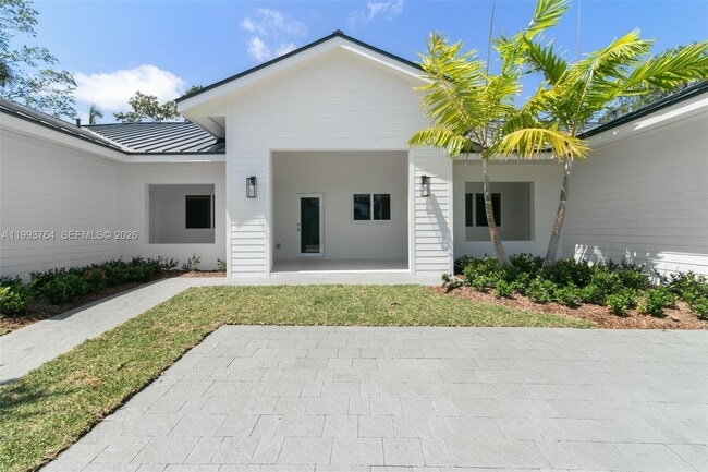 Building Photo - 4732 SW 87th Ct