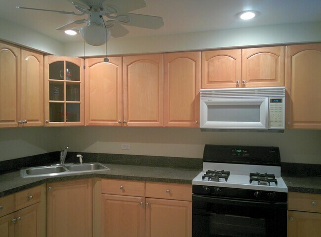 Foto del edificio - 10138 Hartford Ct