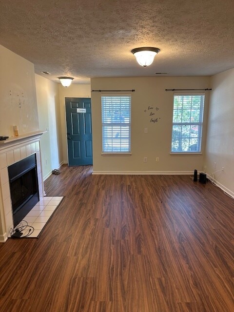 Foto del edificio - 15000 Lenox Dr