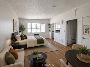 Building Photo - 6018 Hazelhurst Pl