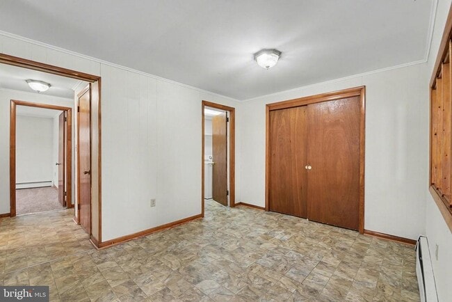 Building Photo - 1550 Bridge St