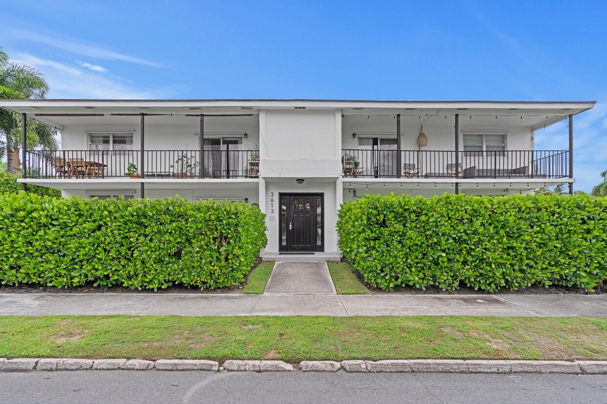Foto principal - 3613 Washington Rd