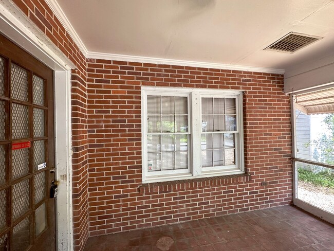 Building Photo - Beautiful Brick House Within Walking Dista...