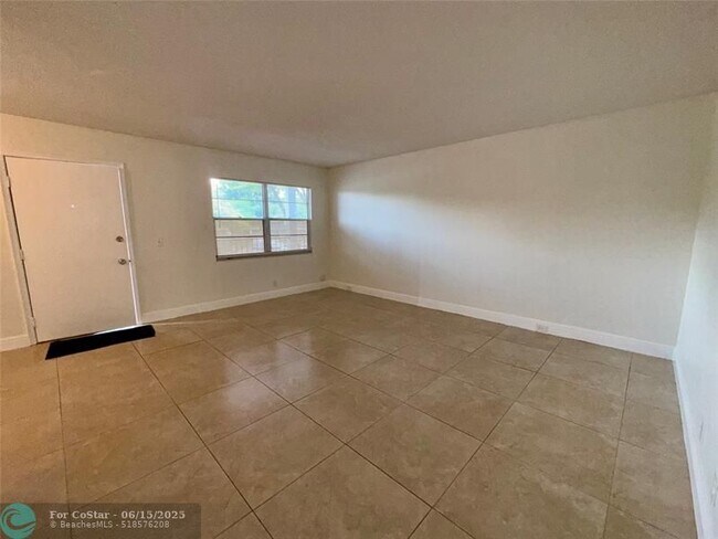 Foto del edificio - 1401 SW 134th Way