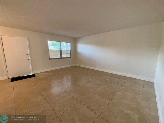 Building Photo - 1401 SW 134th Way