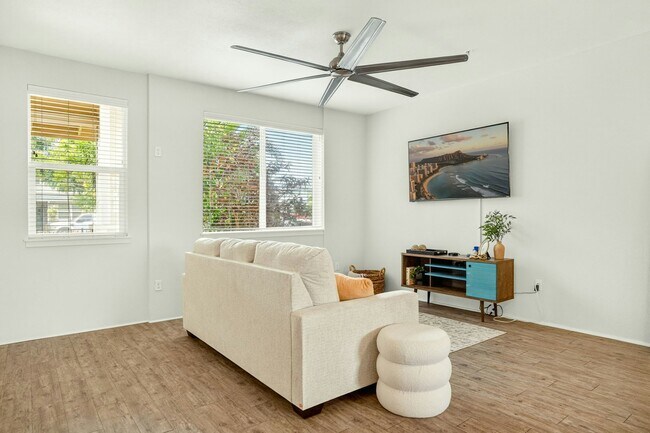 Foto del edificio - 724 Kakala St