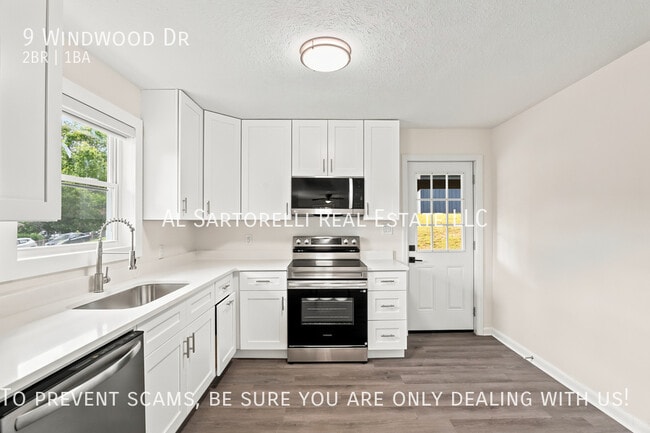 Foto del edificio - 9 Windwood Dr