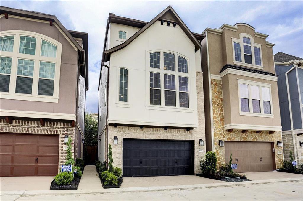 Foto principal - 2707 Strathwood Ln