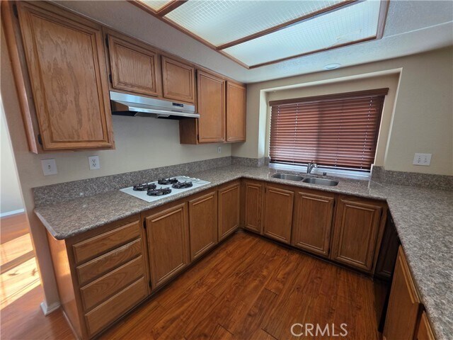 Foto del edificio - 11271 Clemson Dr