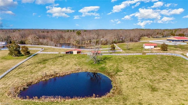 Foto del edificio - 189 Flint Ridge Rd