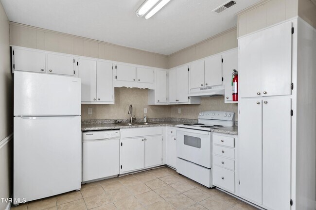 Foto del edificio - 1001 Kiser Blvd